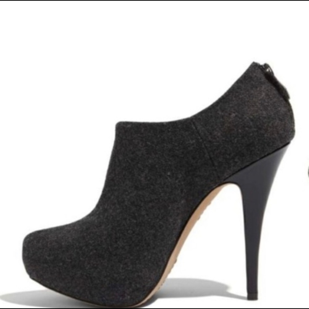 Vince Camuto Jerrell Bootie